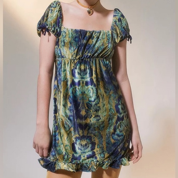 Urban Outfitters Dresses & Skirts - UO Claudette Velvet Babydoll Dress